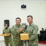 Danrem 022/PT Pimpin Tradisi Pelepasan Kasiintel Kasrem 022/Pantai Timur