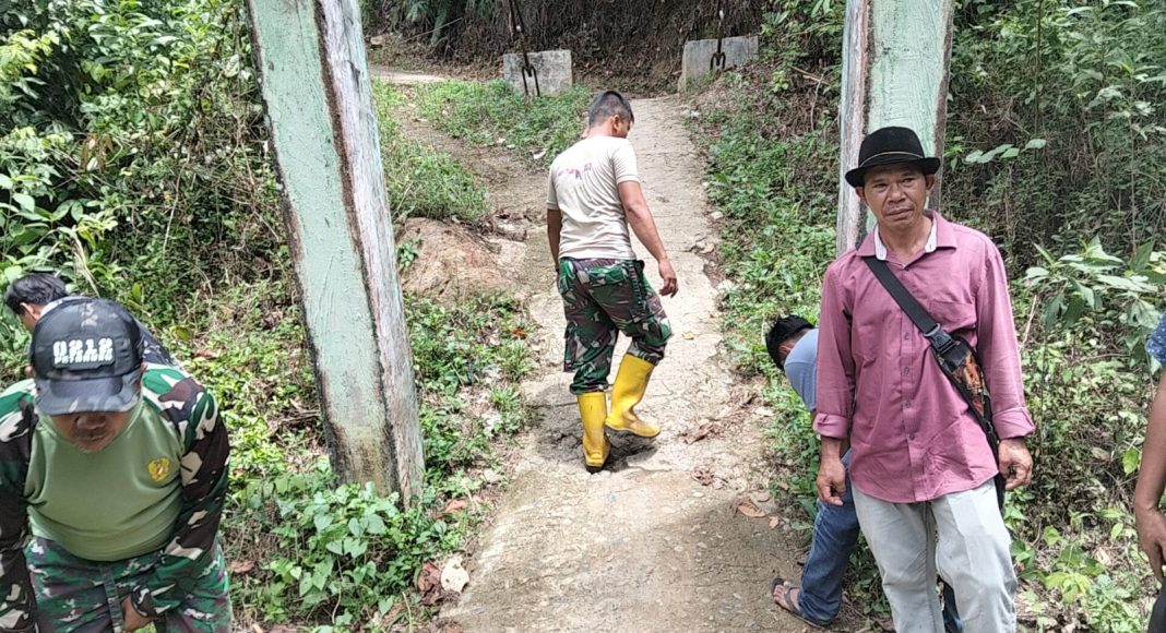 Jembatan Gantung Rampa Julu Direhab, TNI AD Bantu Pulihkan Akses Warga