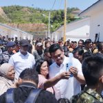 Gubernur Bobby Dampingi Wapres Gibran Serahkan Sertifikat Huntap di Sibolga, Warga Bersyukur Miliki Rumah untuk Ditempati Selamanya