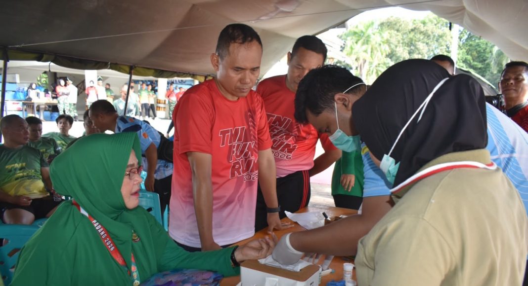 TNI Fun Run 2026 Sukses Digelar di Kota Padang, Ribuan Pelari Ramaikan HUT ke – 81 TNI